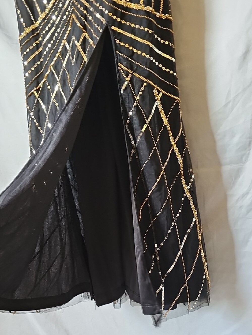 Gold-Embellished Black Evening Gown - image 16